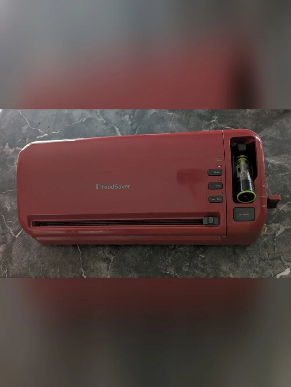 FoodSaver FM3600 Series 2-in-1 Vacuum Sealing System Red Excellent Condition